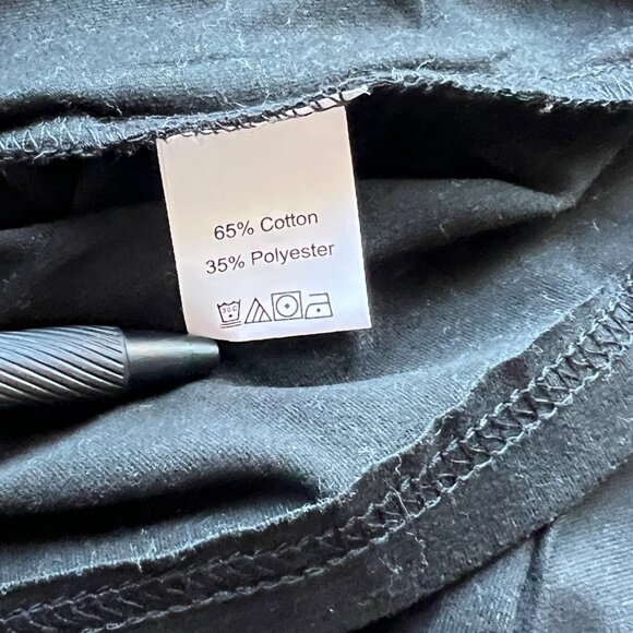 Roshop Black Oversized V-Neck T-Shirt w/ Distressed American Flag Womens Size XL - Picture 5 of 8